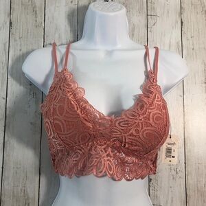 Blake & Co Lace Triangle V-Neck Smock Back Bralette NWT Sz M